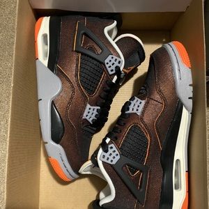 Air Jordan 4 starfish